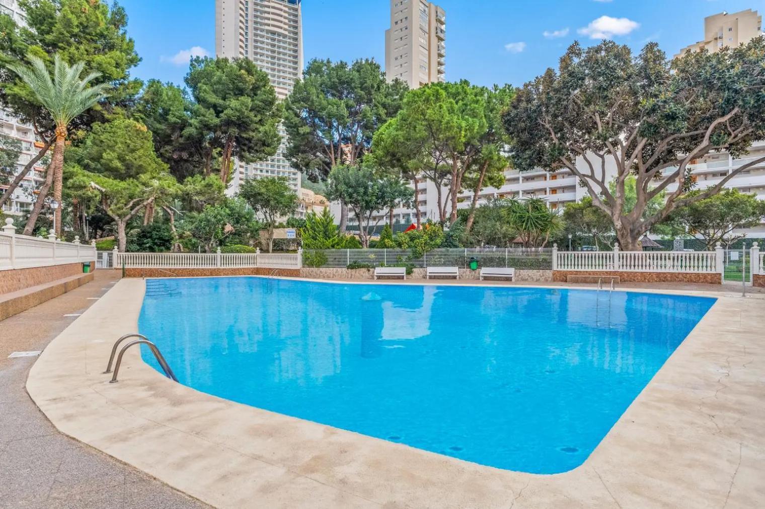 Alco Apartamentos: Playmon Park Benidorm Bagian luar foto