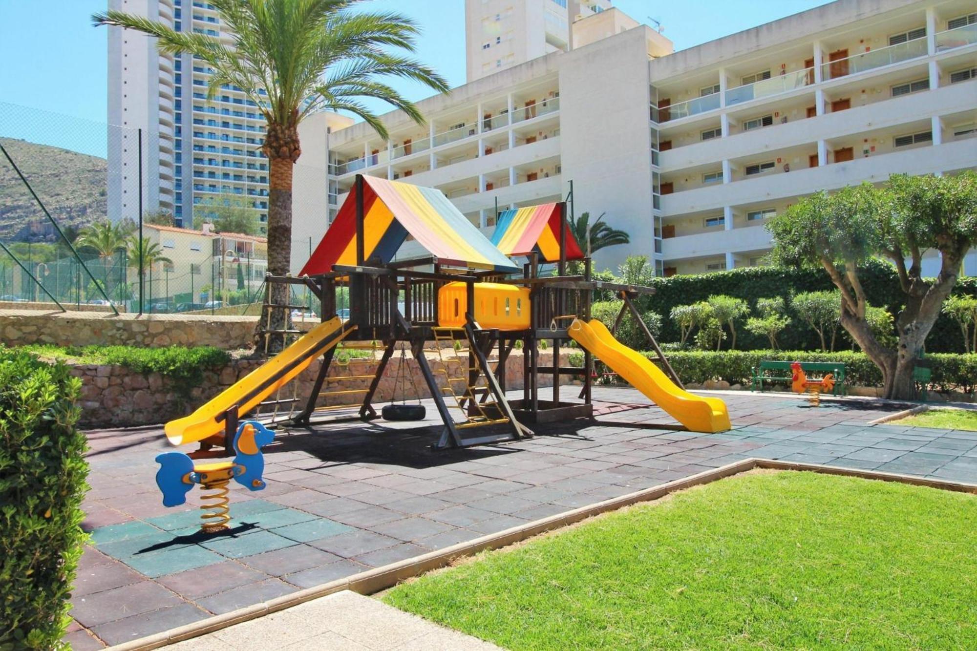Alco Apartamentos: Playmon Park Benidorm Bagian luar foto